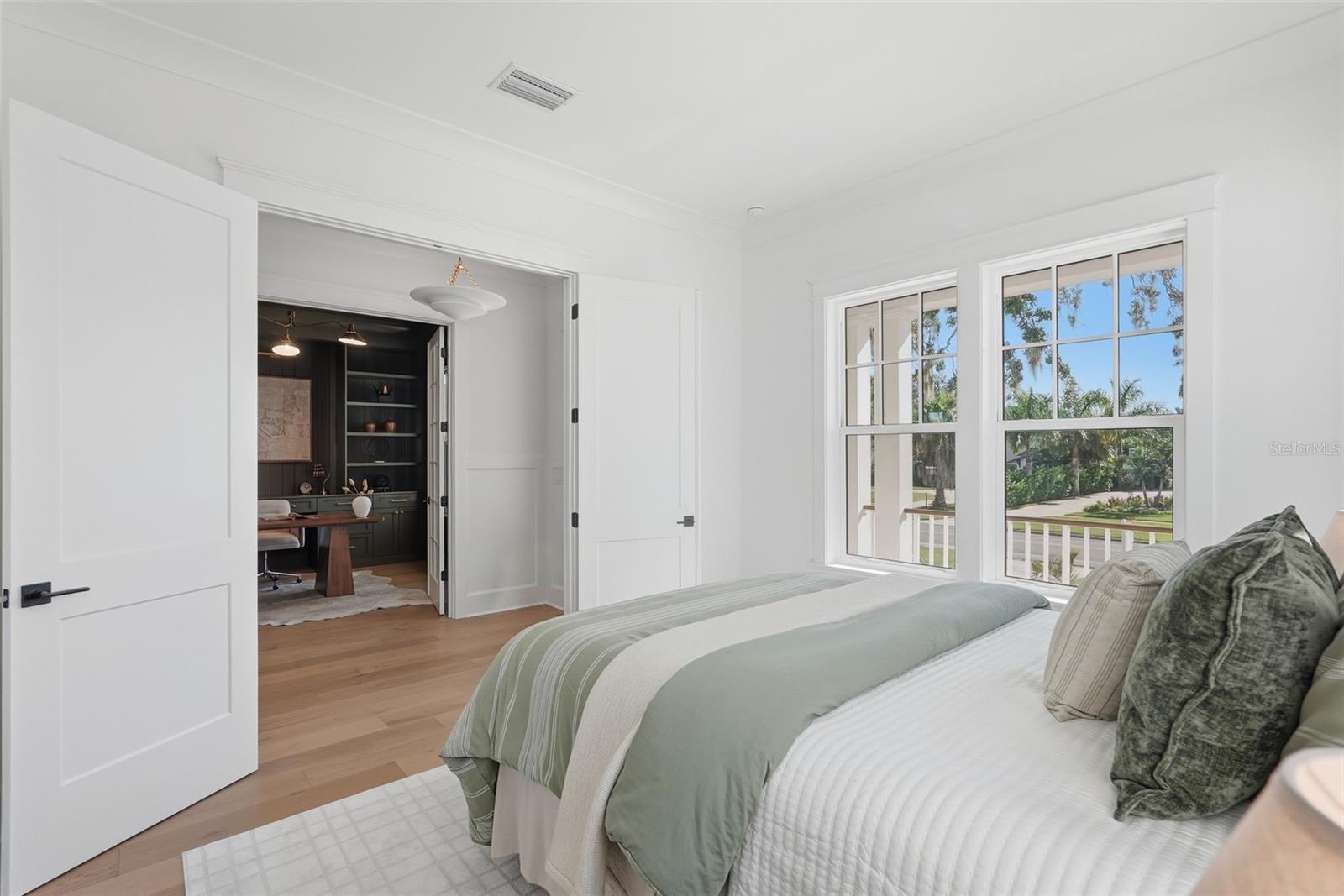 822 SNELL ISLE BLVD NE — photo 9