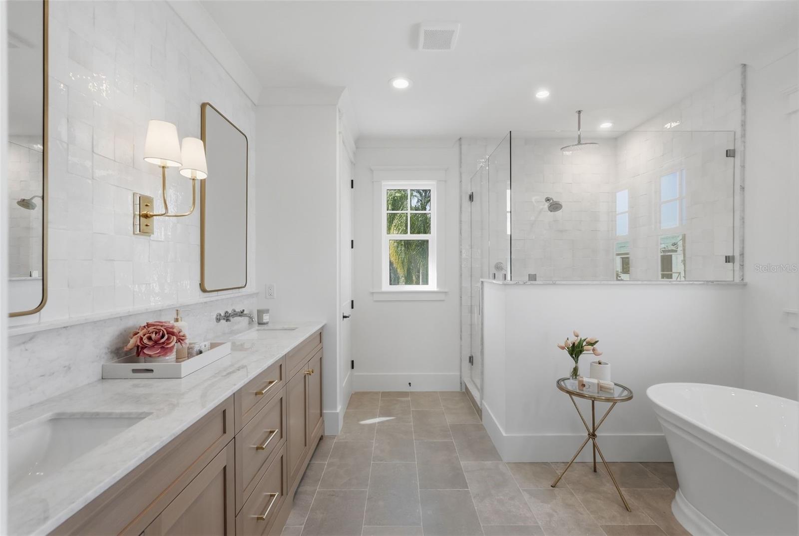 822 SNELL ISLE BLVD NE — photo 36