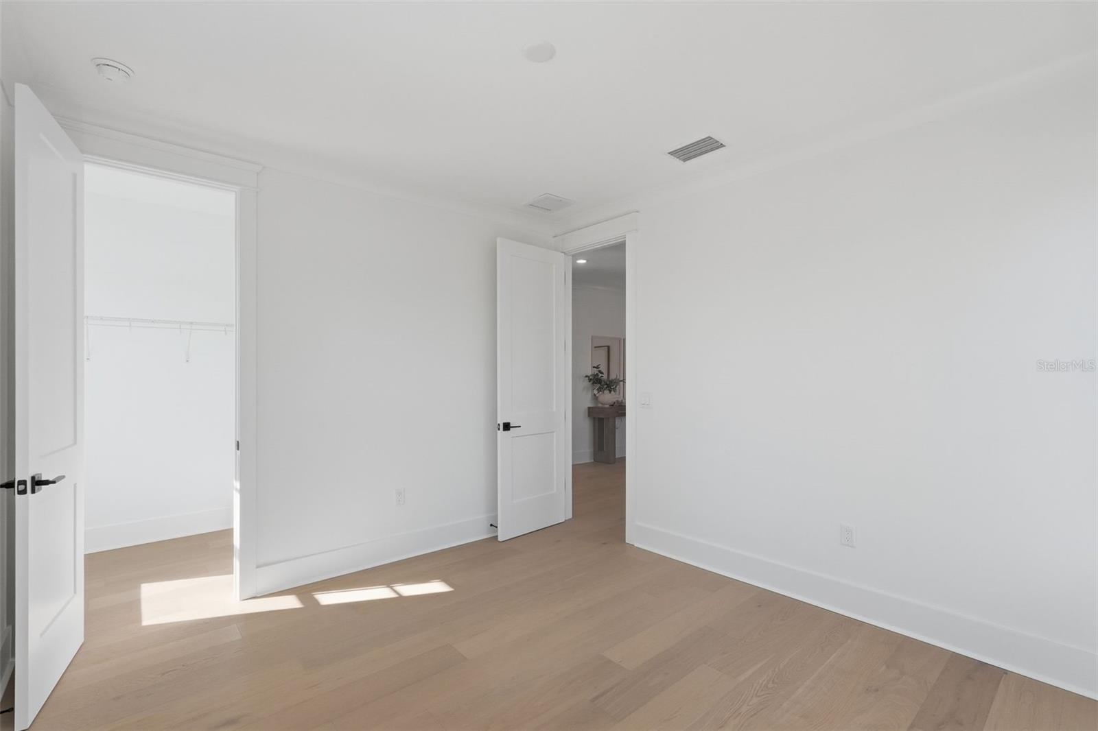 822 SNELL ISLE BLVD NE — photo 41