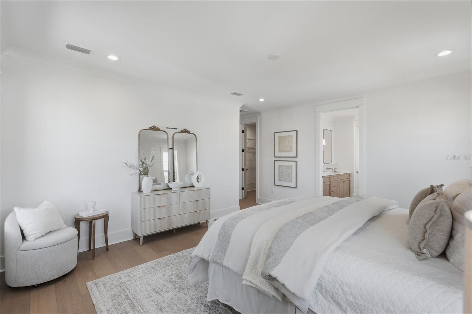 822 SNELL ISLE BLVD NE — photo 35