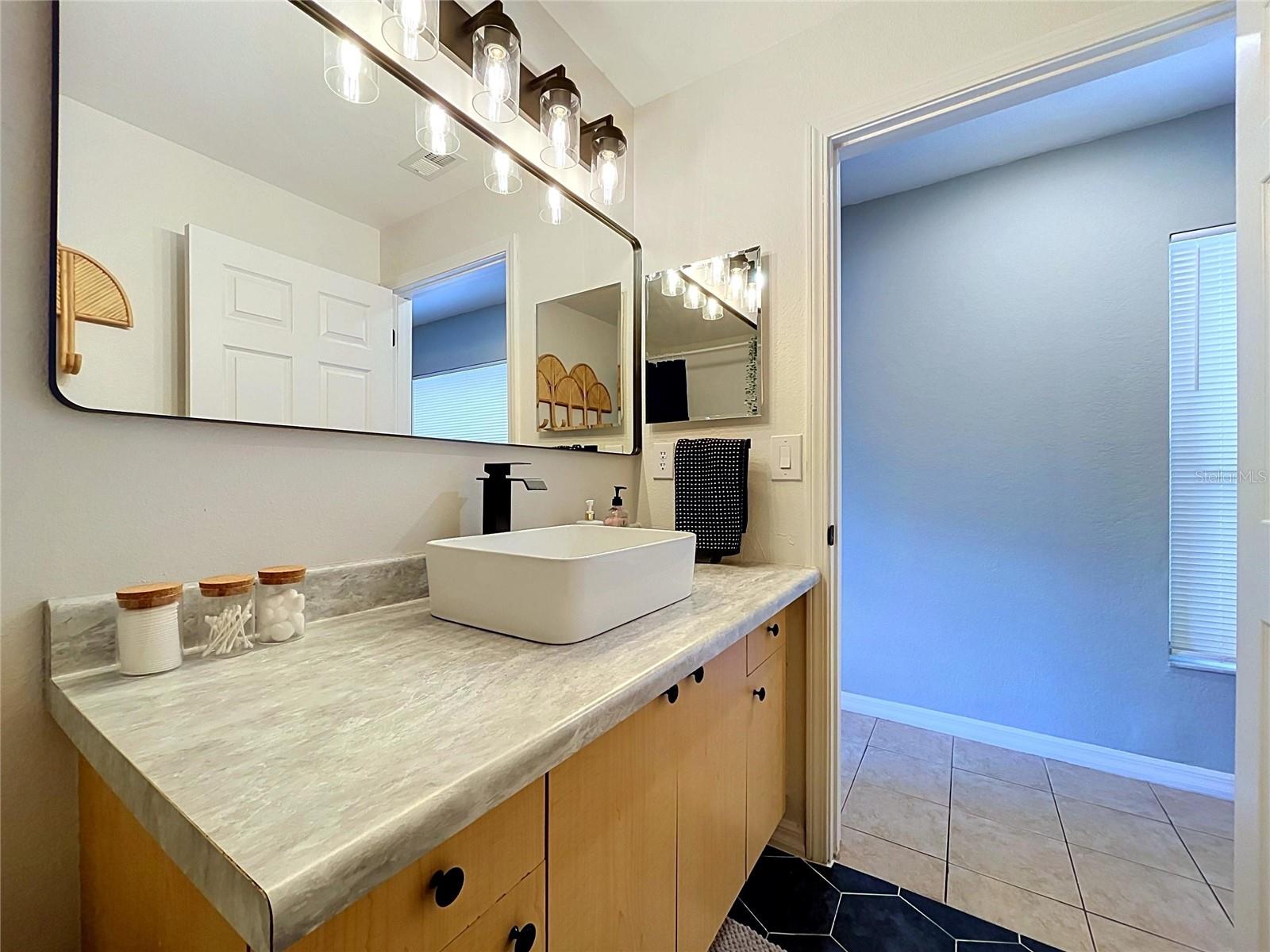 11607 MOUNTAIN BAY DR — photo 43