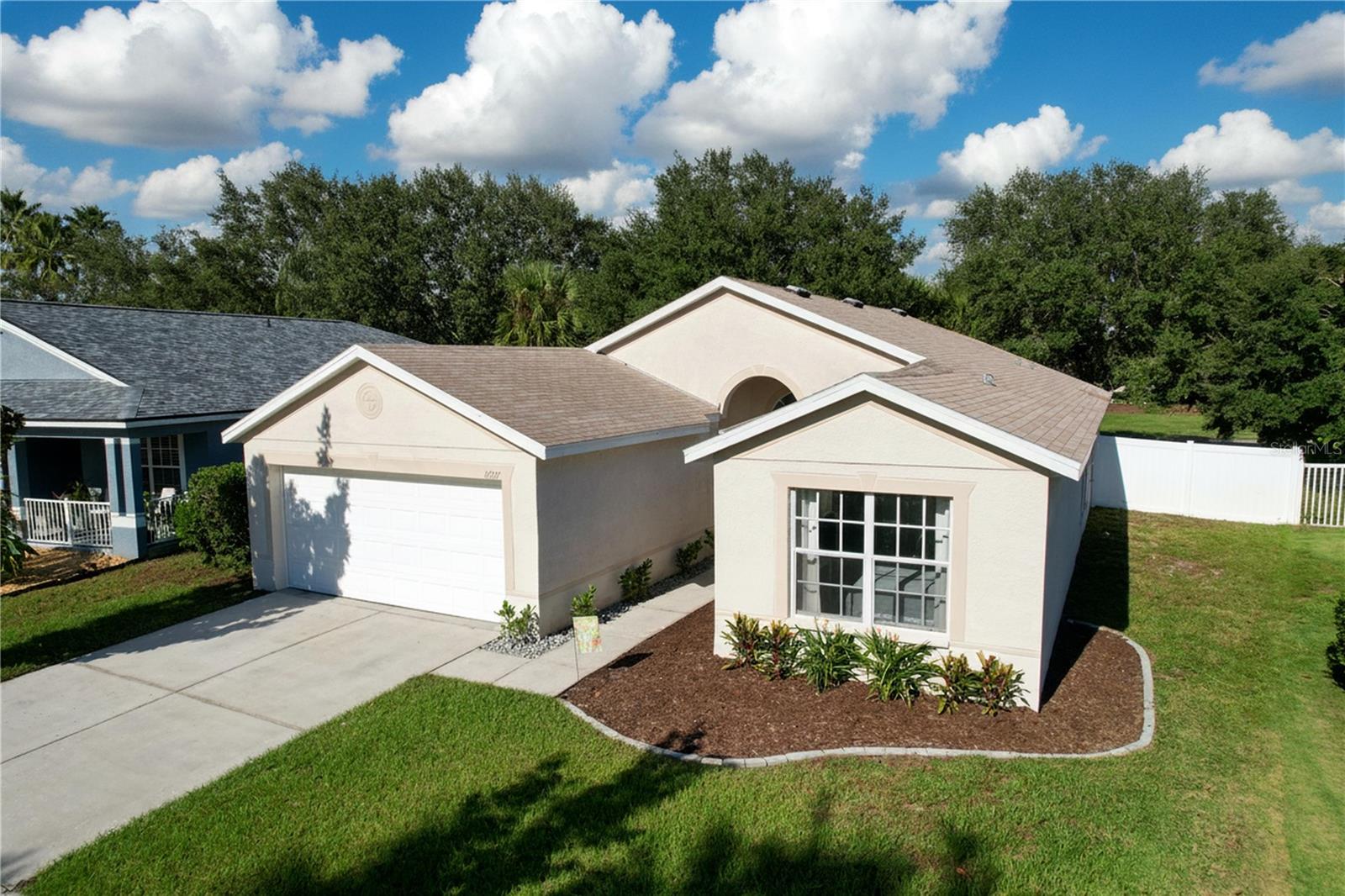 11607 MOUNTAIN BAY DR — photo 2