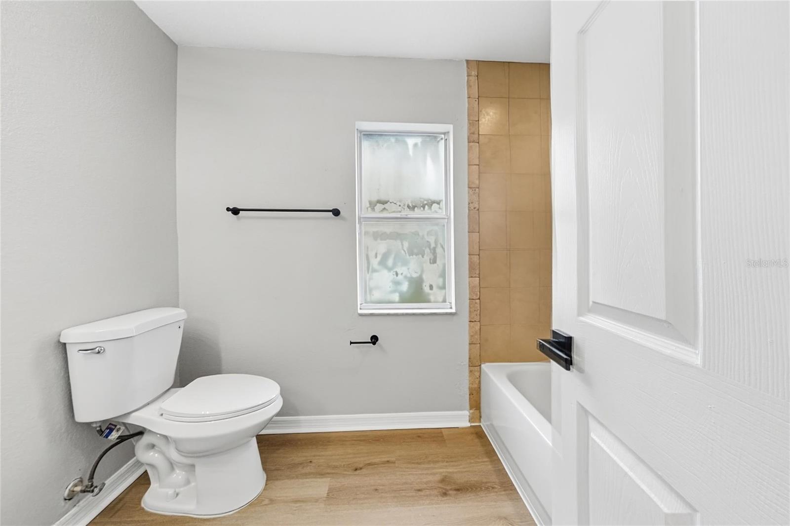2608 E PALIFOX ST — photo 14