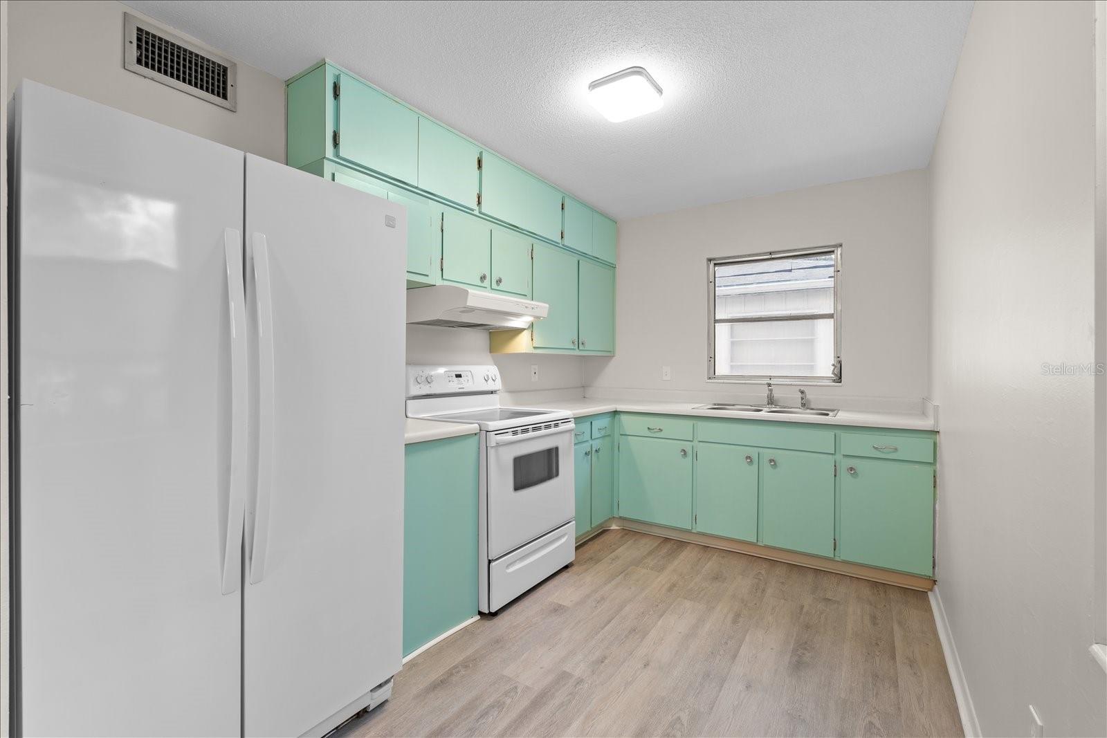 6010 LILLI WAY #6010 — photo 5