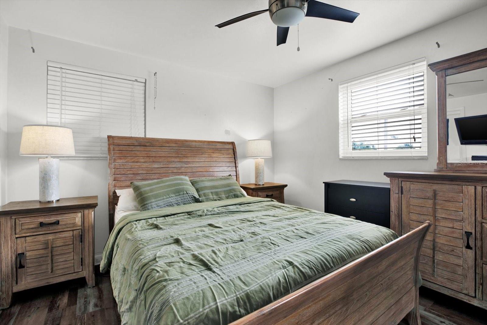 6504 LENORE DR — photo 8