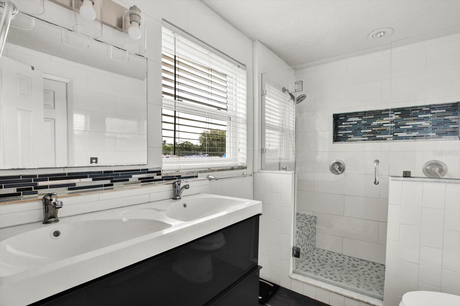 6504 LENORE DR — photo 10