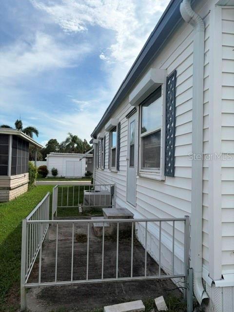 10493 PEACEFUL DR — photo 32