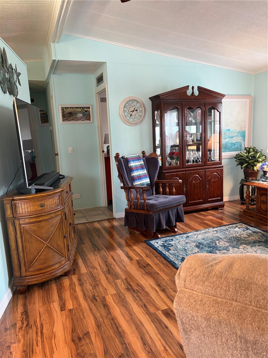 10493 PEACEFUL DR — photo 7