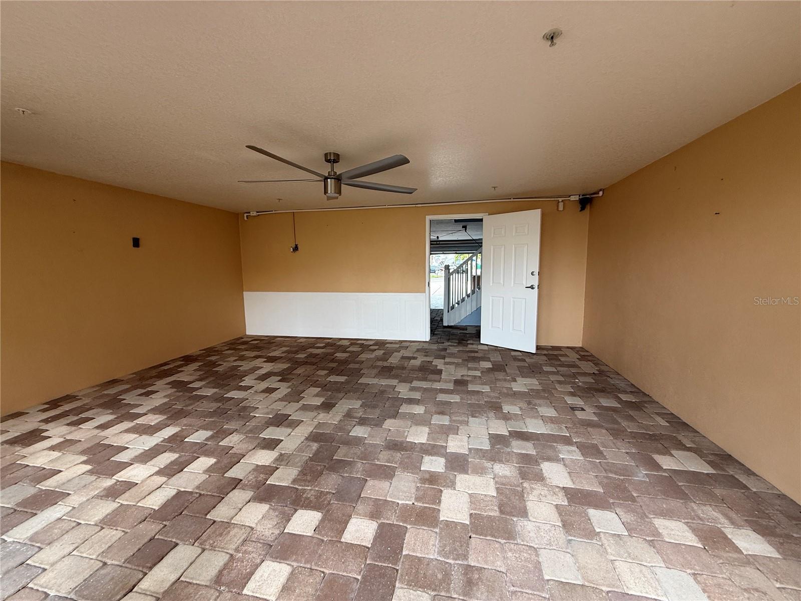 116 131ST AVE #C — photo 34