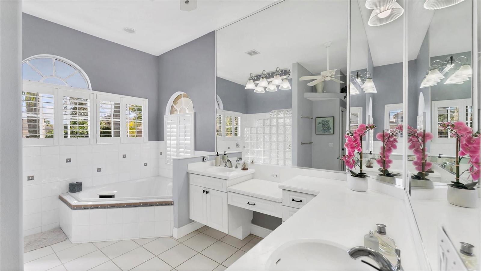 4627 BARRACUDA DR — photo 39