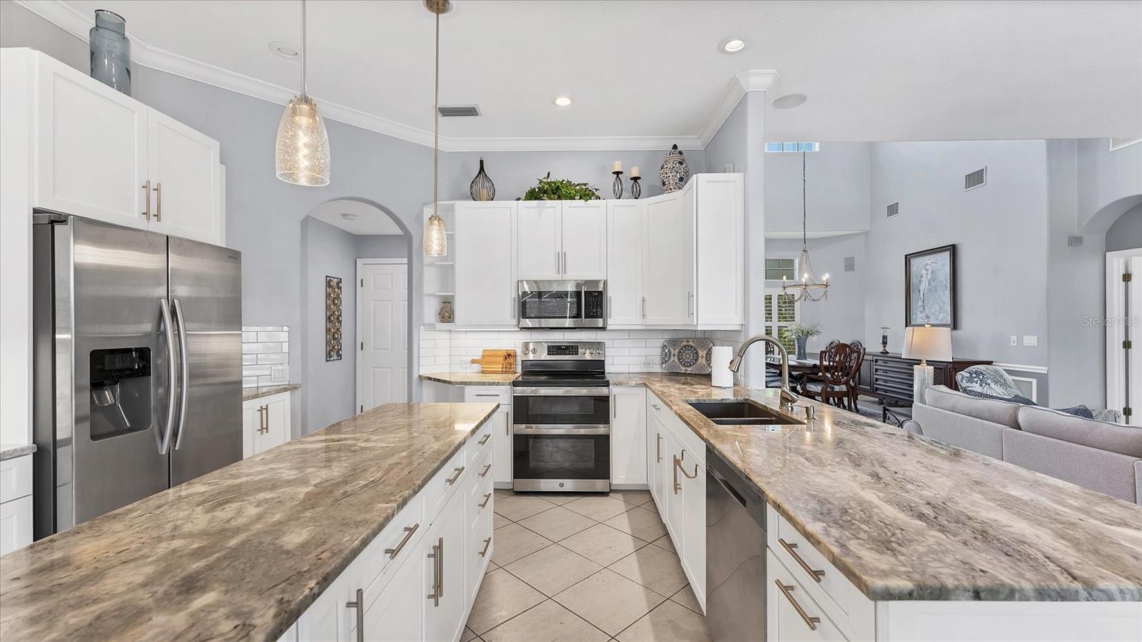 4627 BARRACUDA DR — photo 22