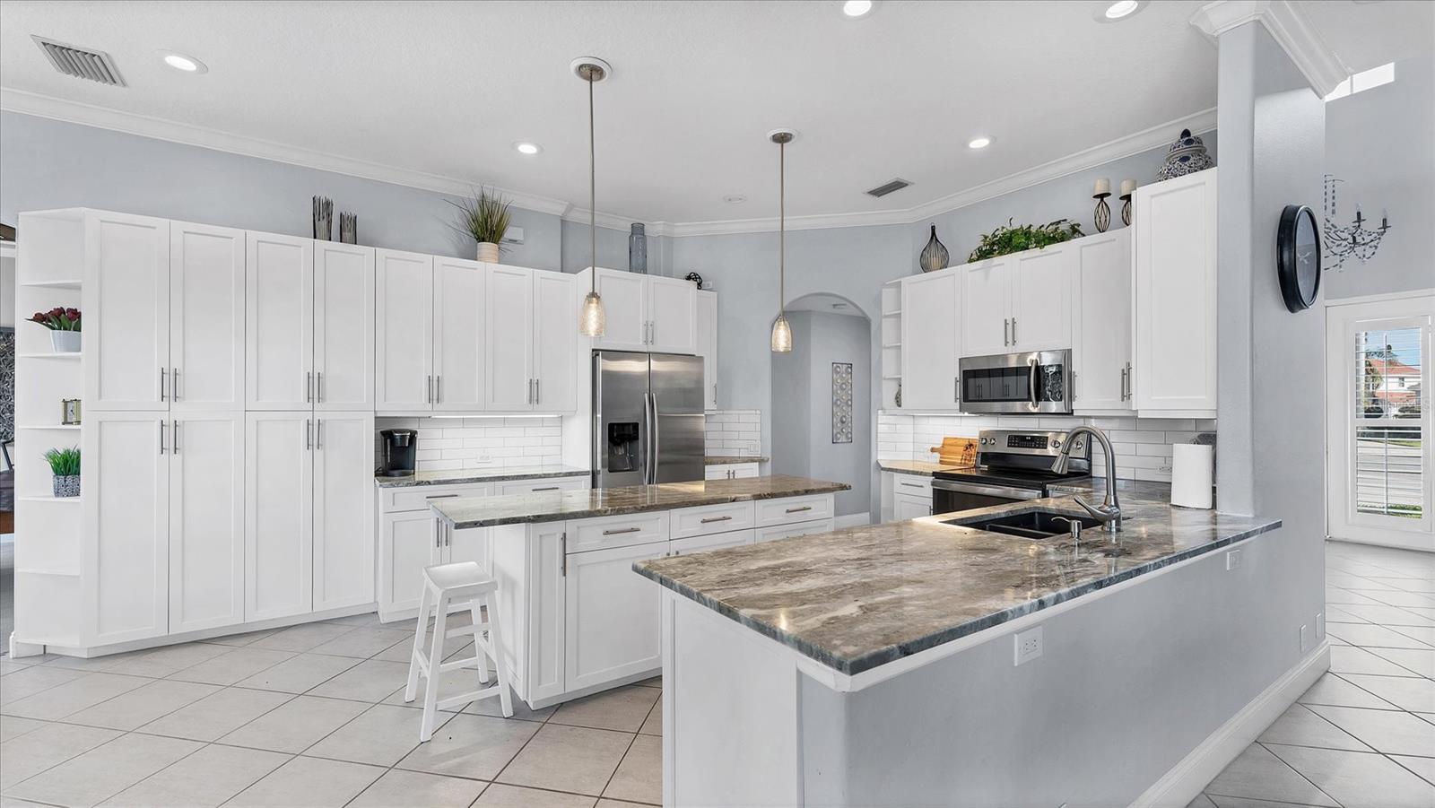 4627 BARRACUDA DR — photo 21
