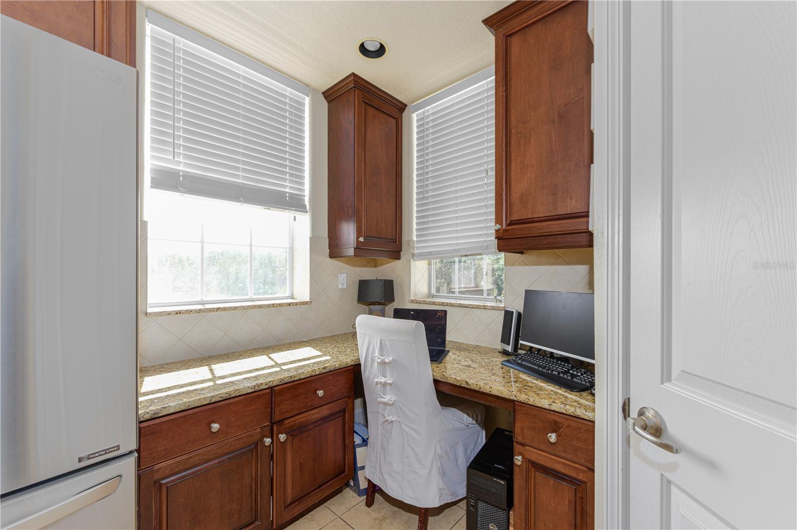 8049 TYBEE CT #8049 — photo 9
