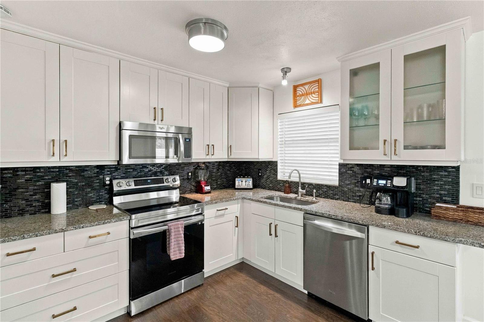 6339 S LANSDALE CIR — photo 9