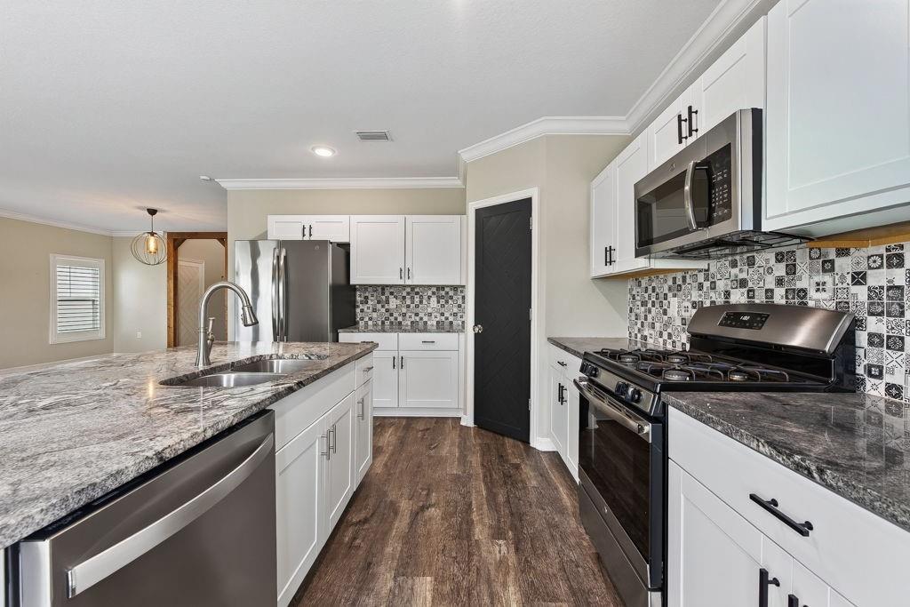 14621 BRUMBY RIDGE AVE — photo 16