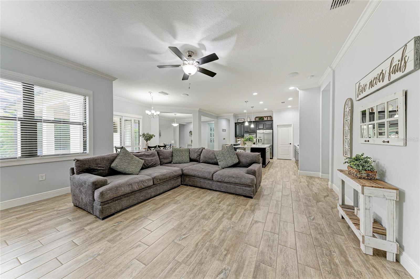 12642 HARNEY ST — photo 30