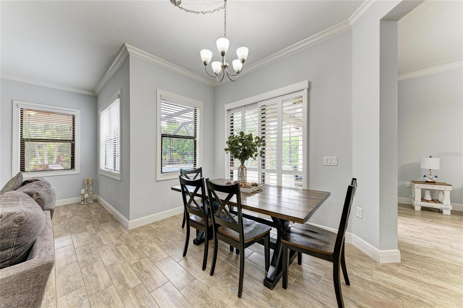 12642 HARNEY ST — photo 24