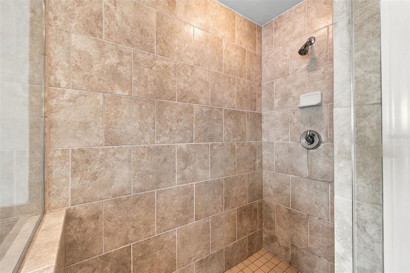 1227 E MADISON ST #903 — photo 25