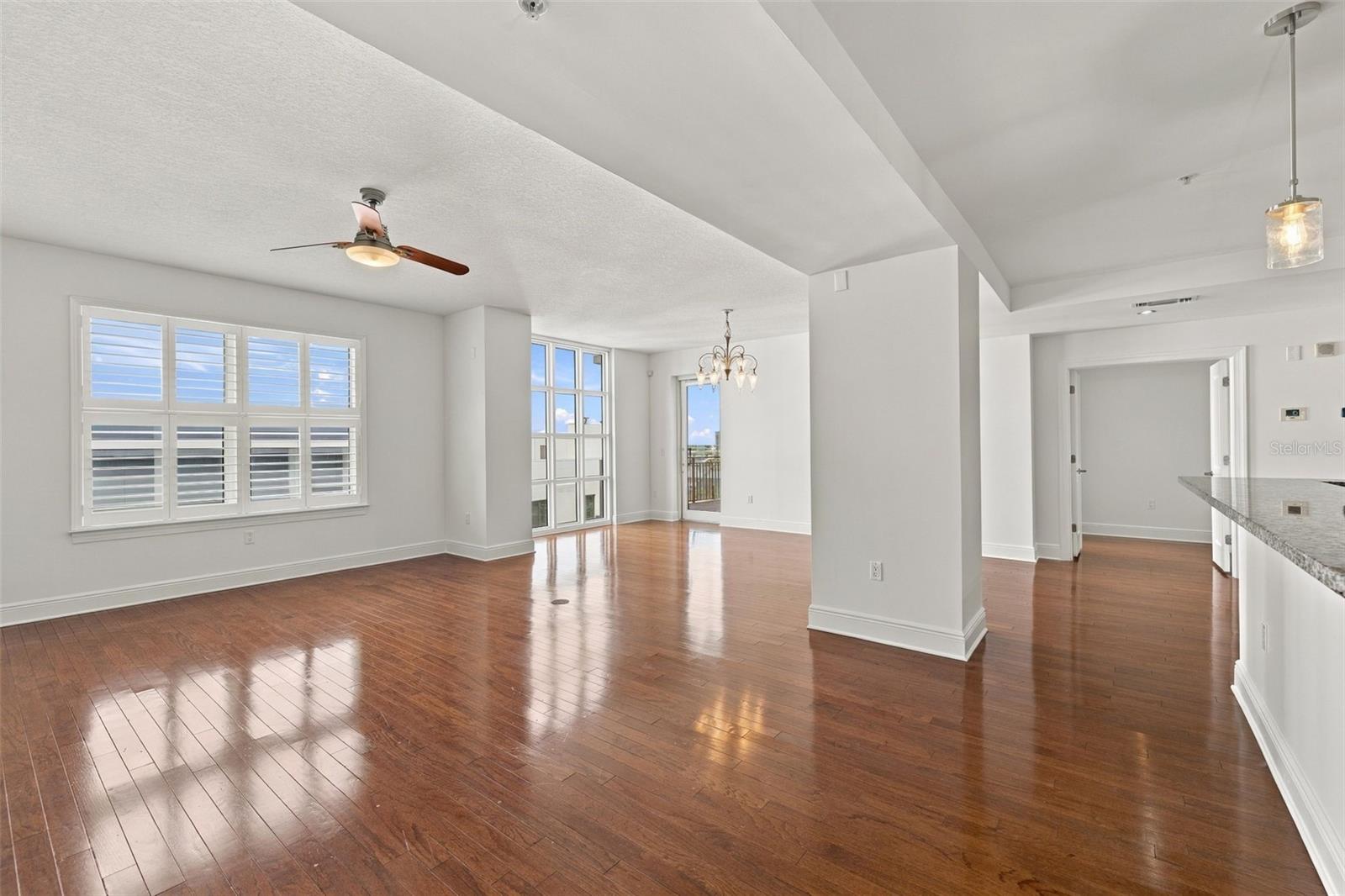 1227 E MADISON ST #903 — photo 5