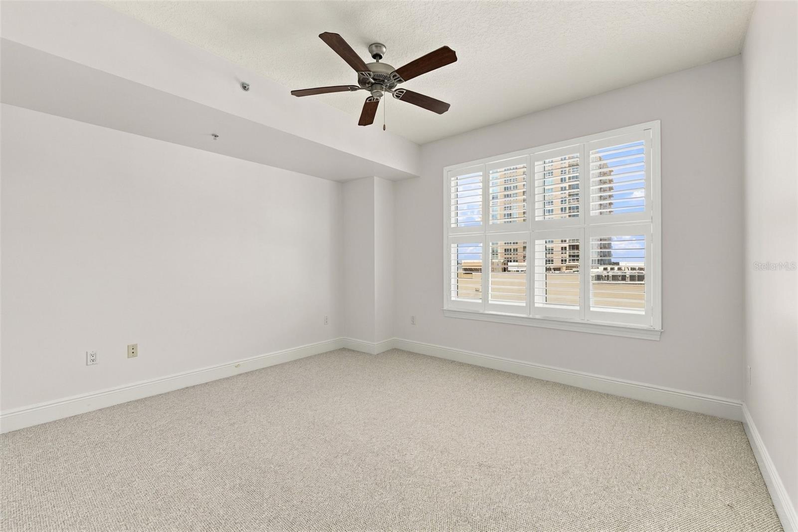 1227 E MADISON ST #903 — photo 27