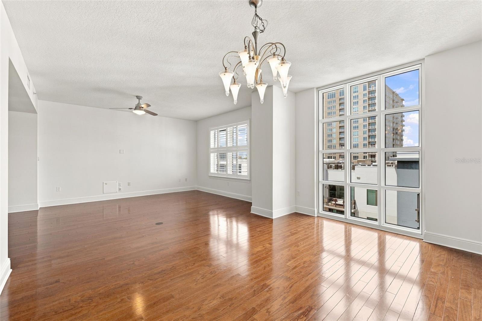 1227 E MADISON ST #903 — photo 6