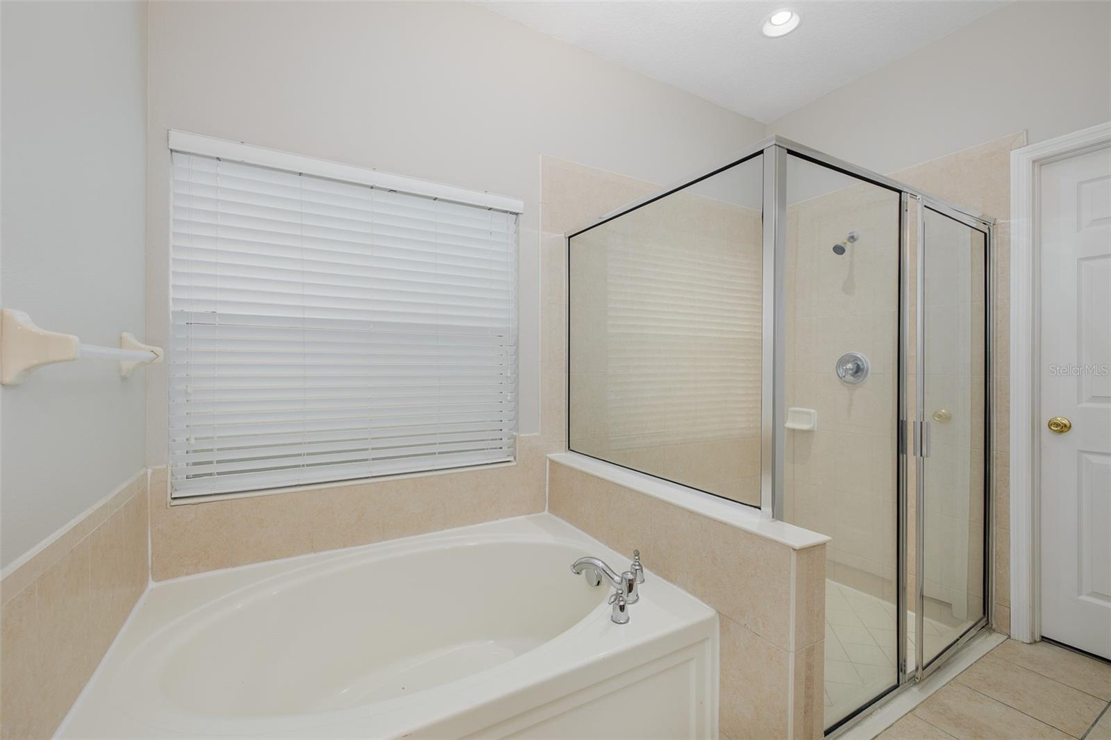 5815 JUSTICIA LOOP — photo 24