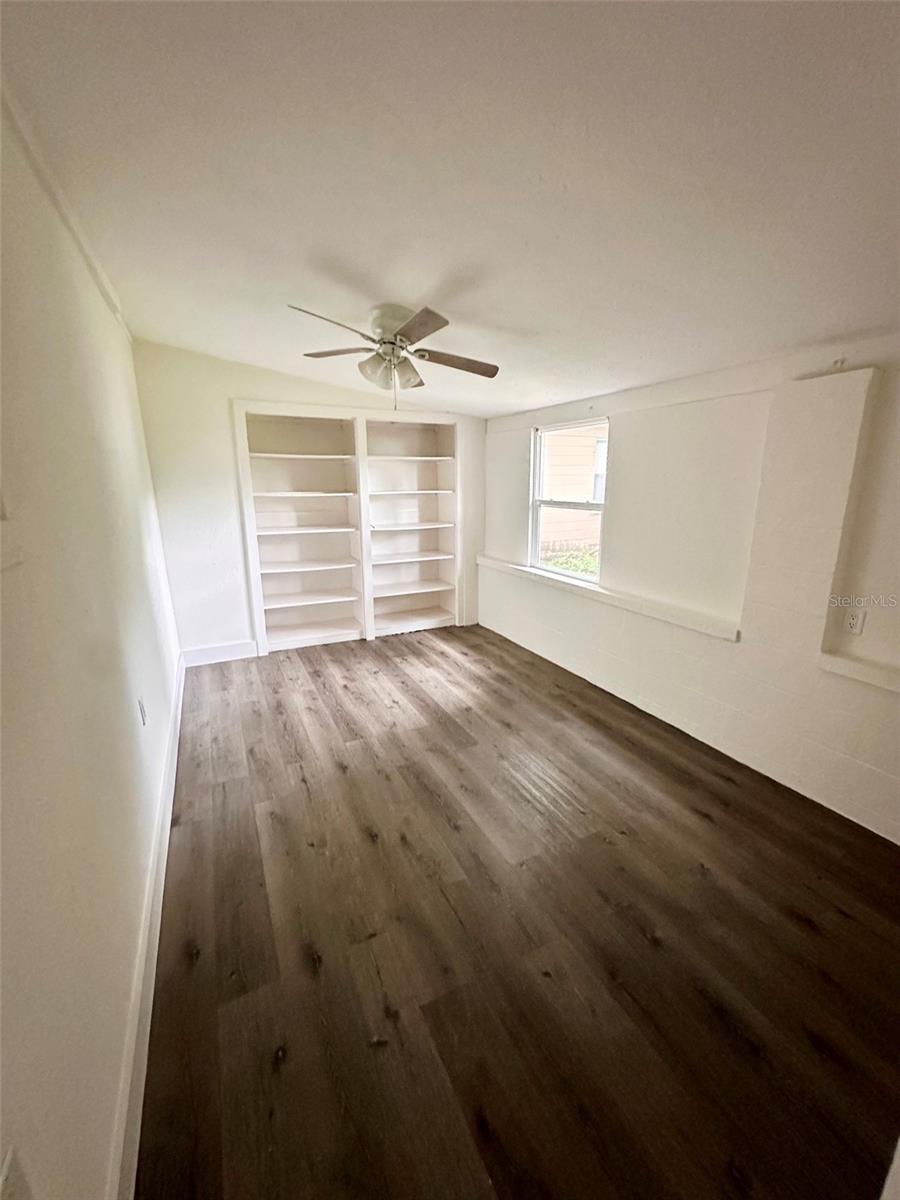 5231 48TH TER N — photo 3