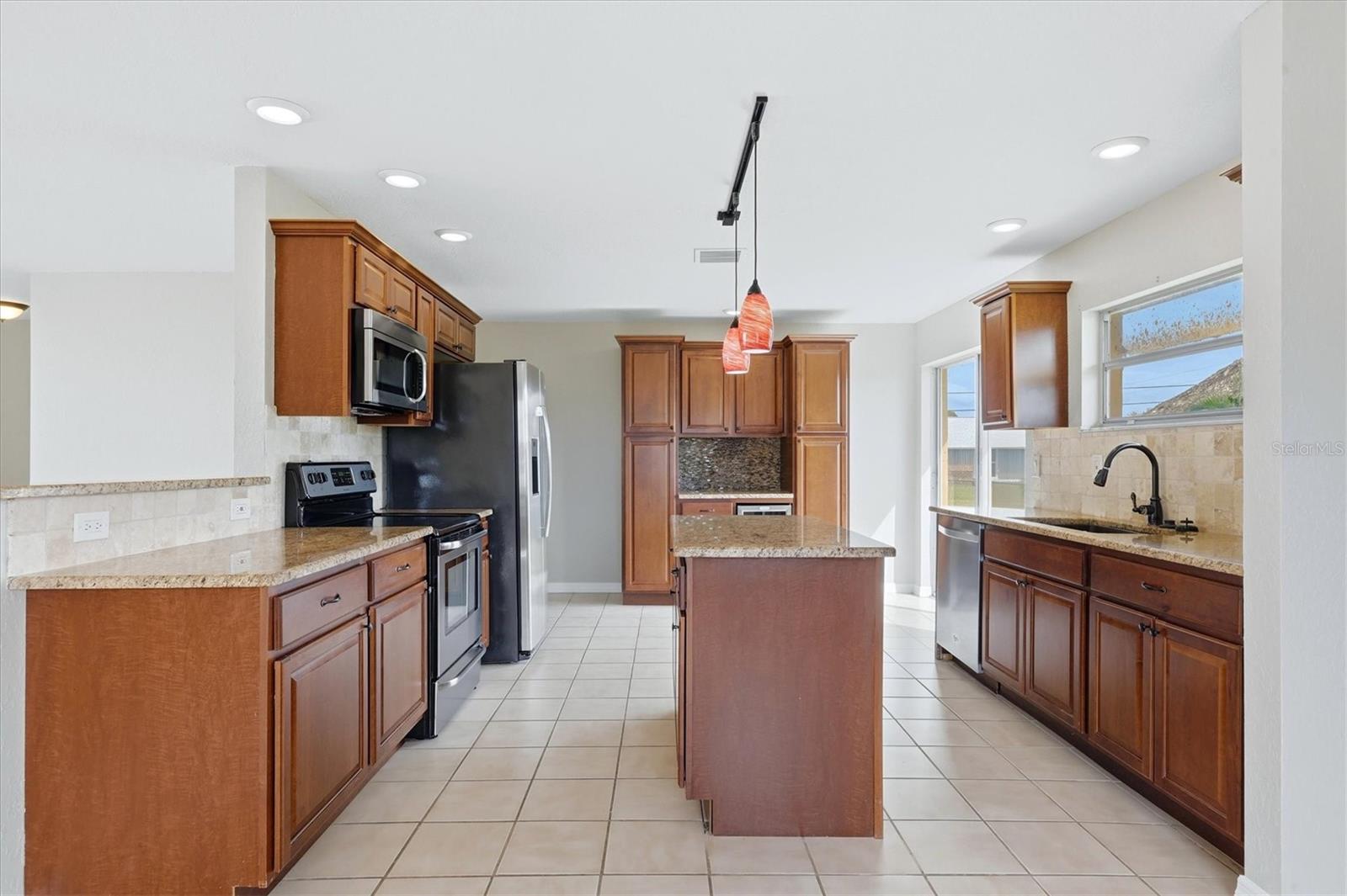 1484 OVERBROOK RD — photo 19
