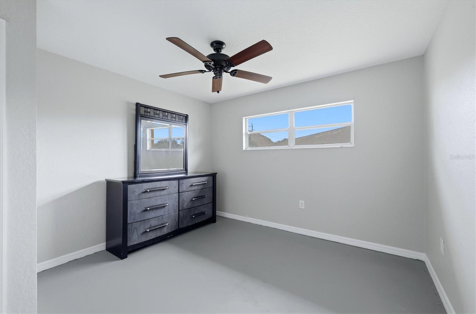 1484 OVERBROOK RD — photo 32