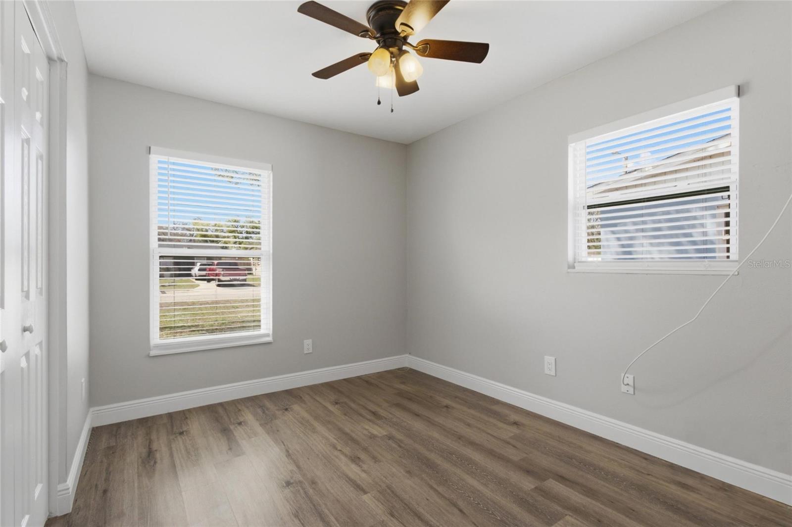 8609 CHINABERRY DR — photo 30