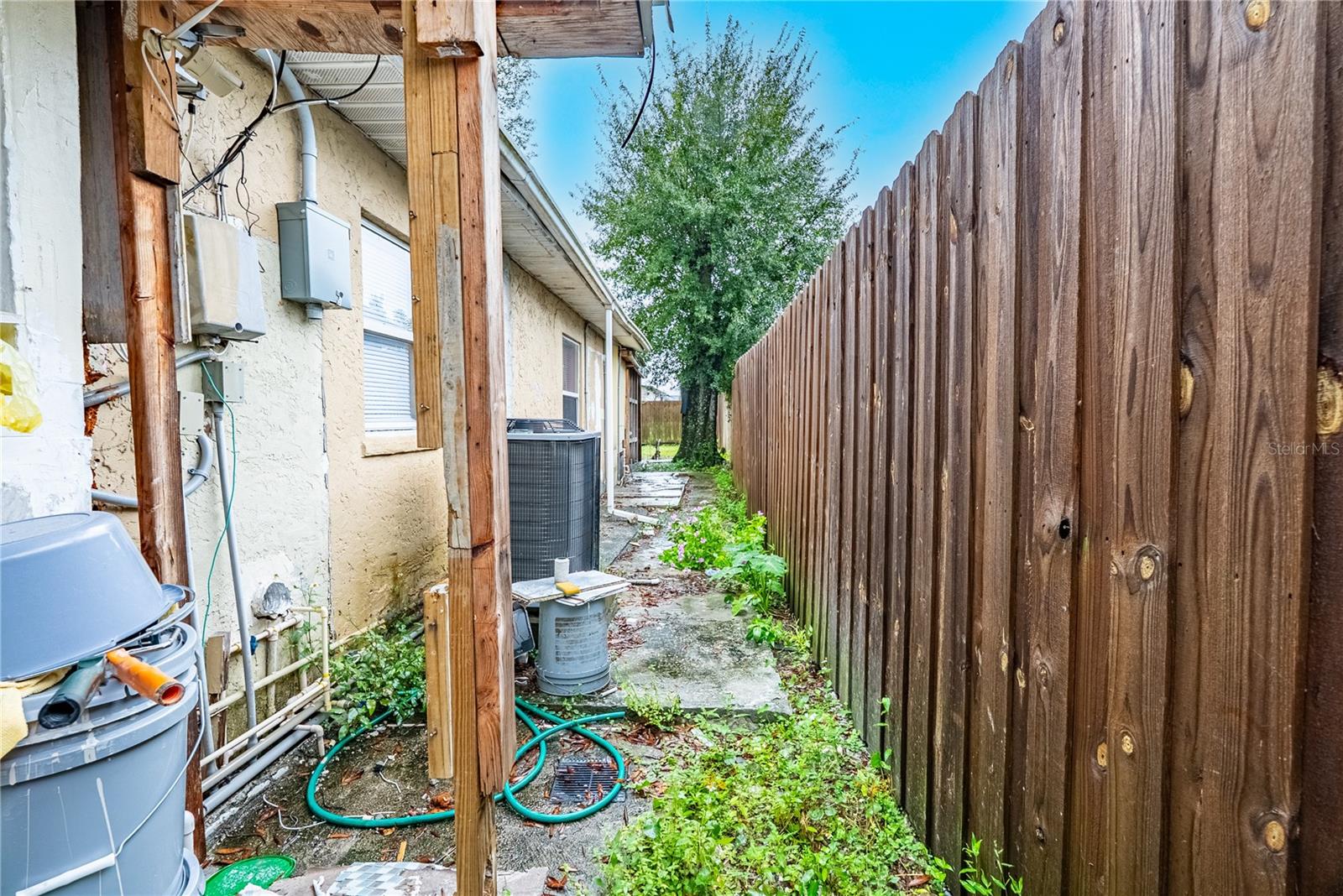 1738 W COMANCHE AVE — photo 36