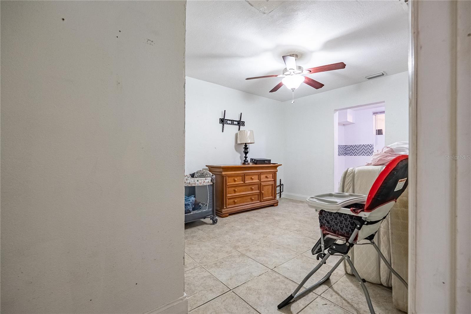 1738 W COMANCHE AVE — photo 26