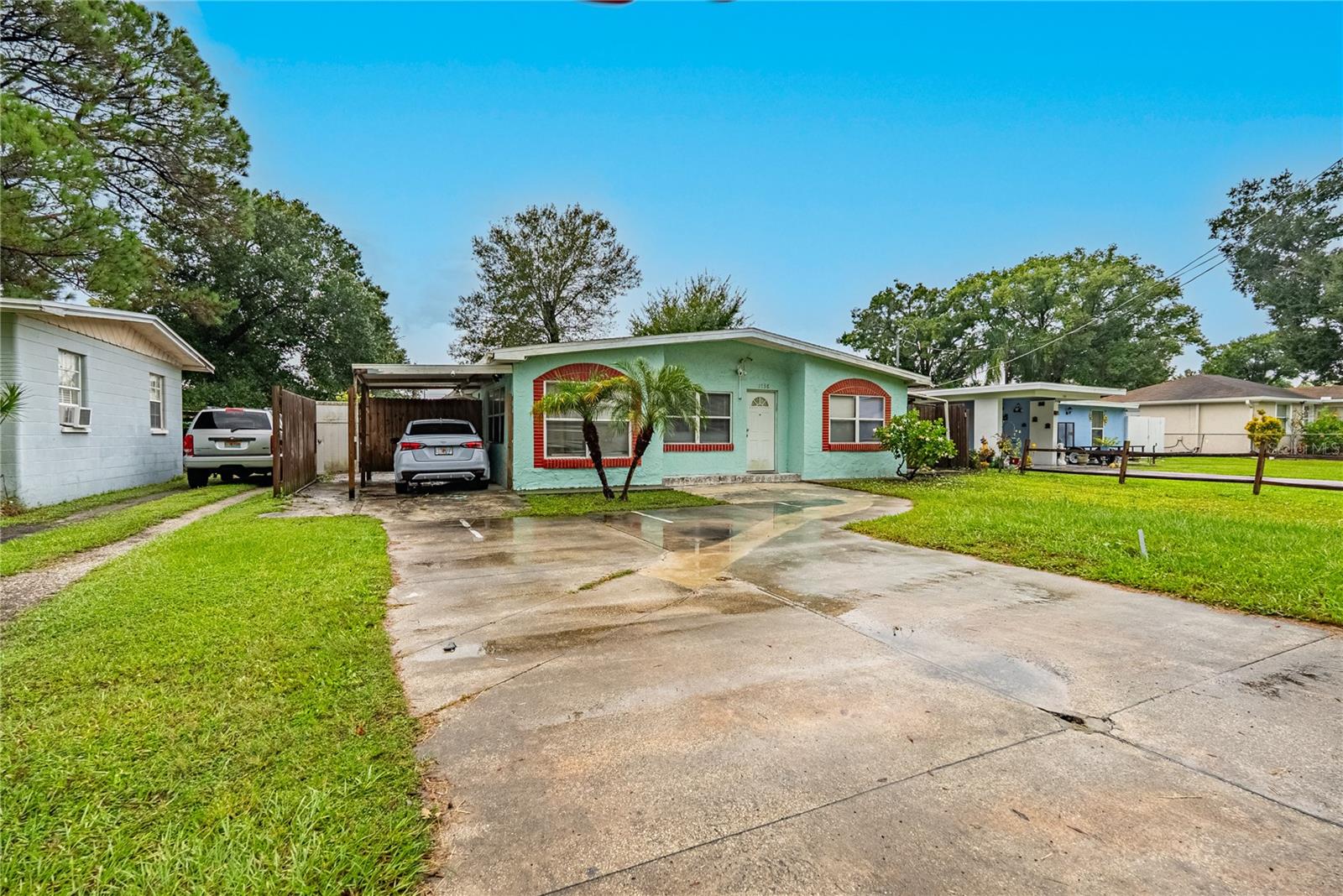 1738 W COMANCHE AVE — photo 3