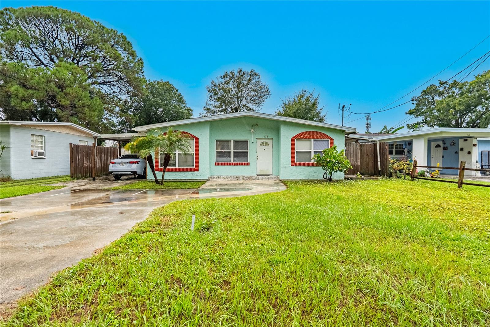 1738 W COMANCHE AVE — photo 2