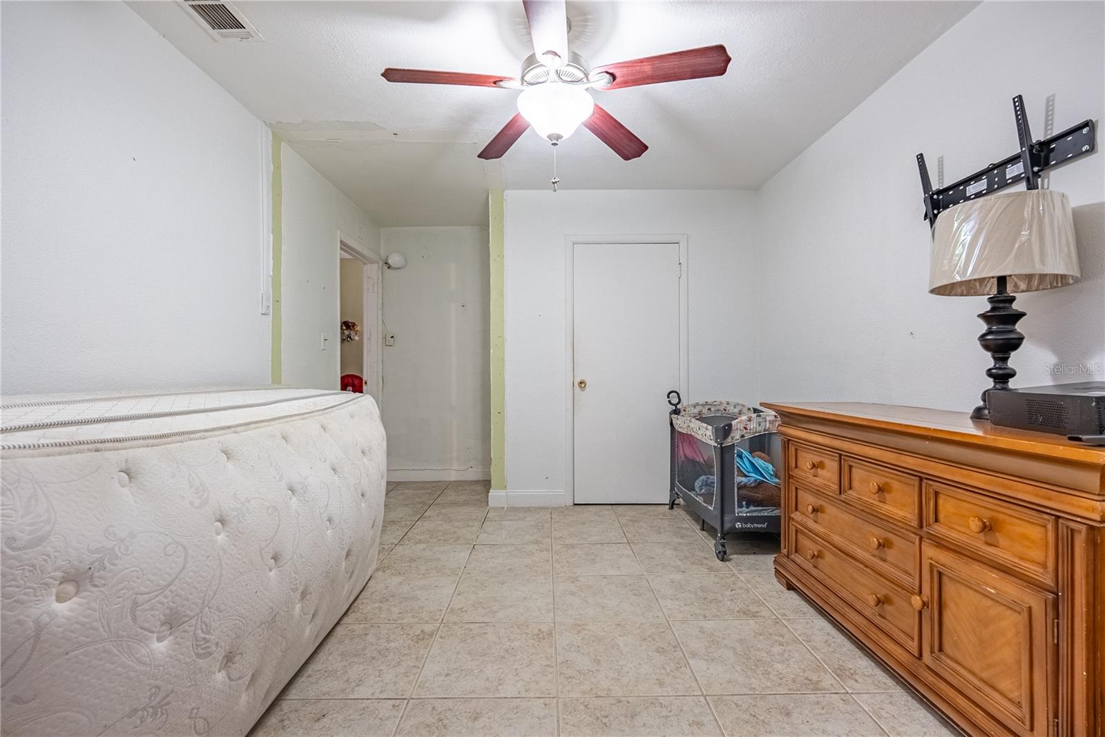 1738 W COMANCHE AVE — photo 25