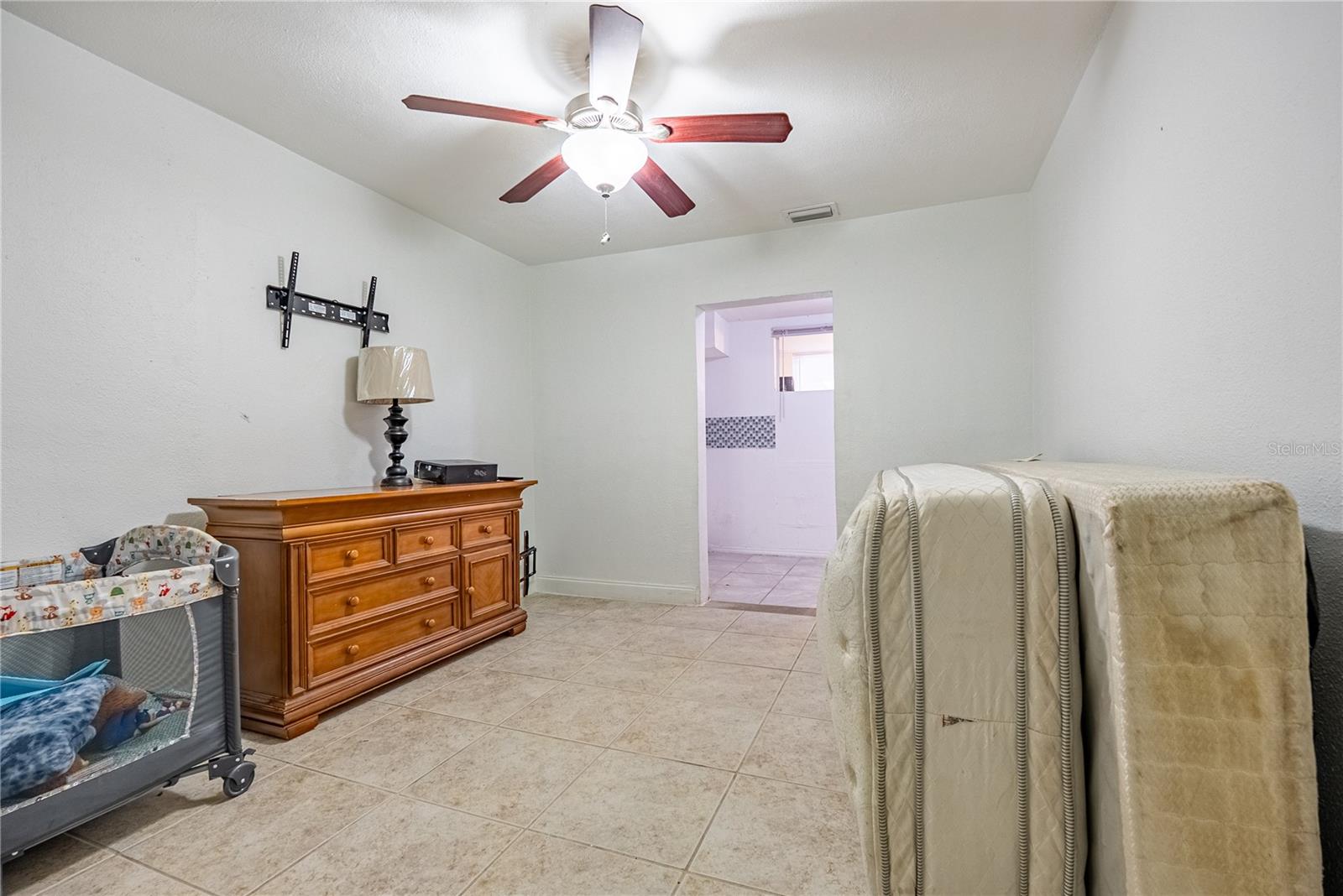 1738 W COMANCHE AVE — photo 27