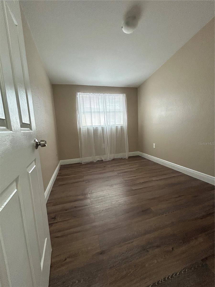 5206 S 84TH ST — photo 10