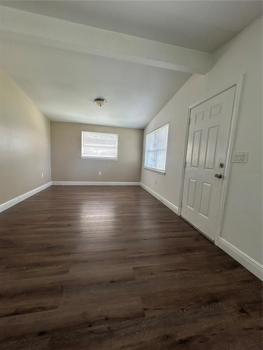 5206 S 84TH ST — photo 5