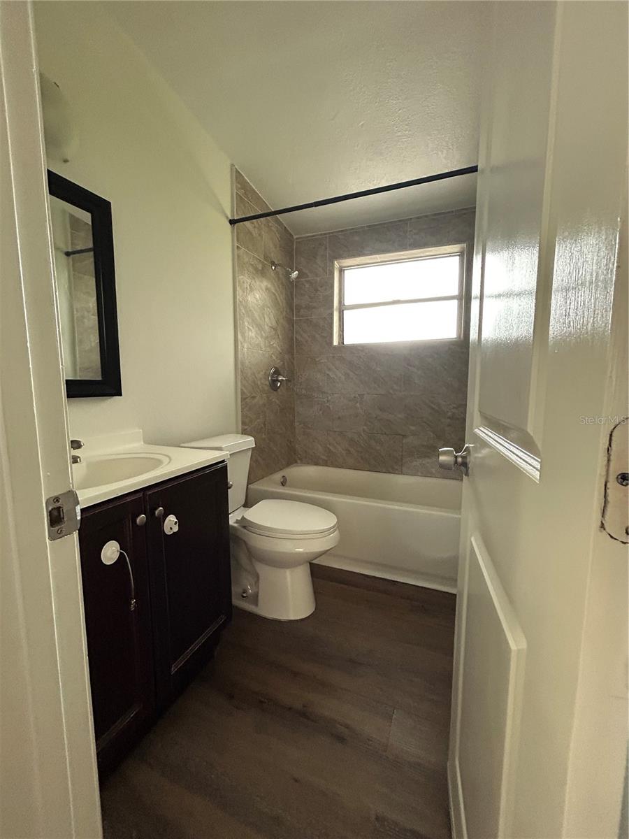 5206 S 84TH ST — photo 14
