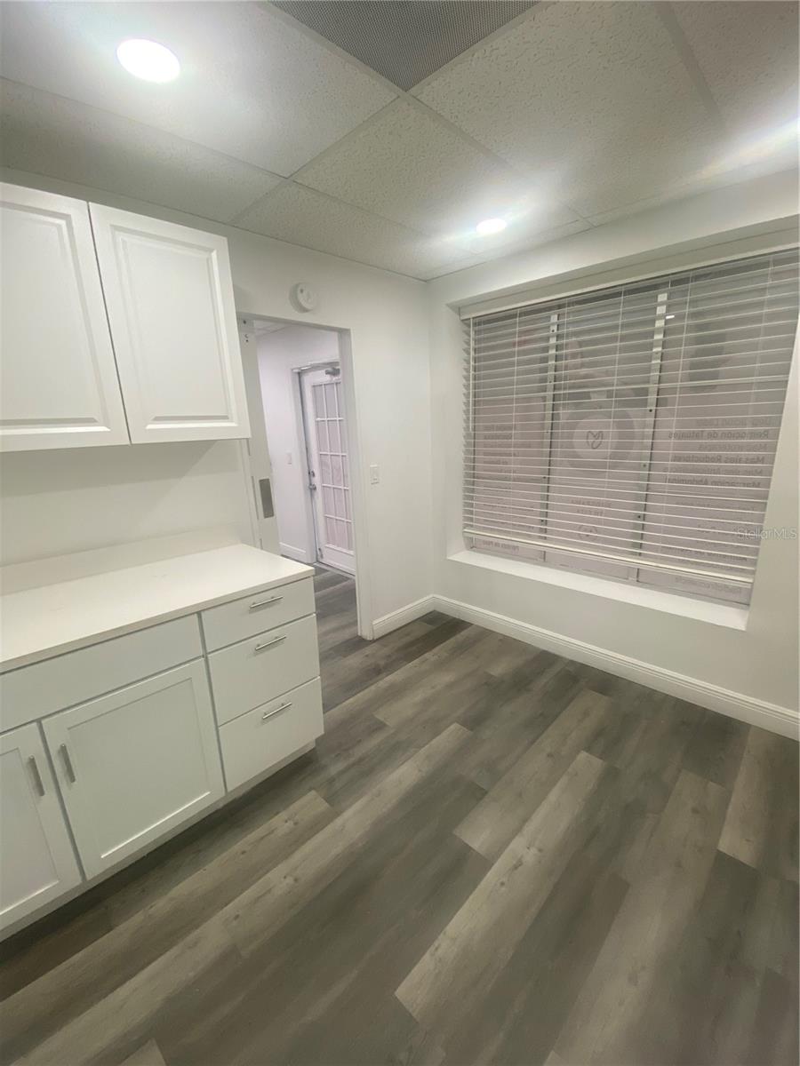 315 S PARSONS AVE — photo 5