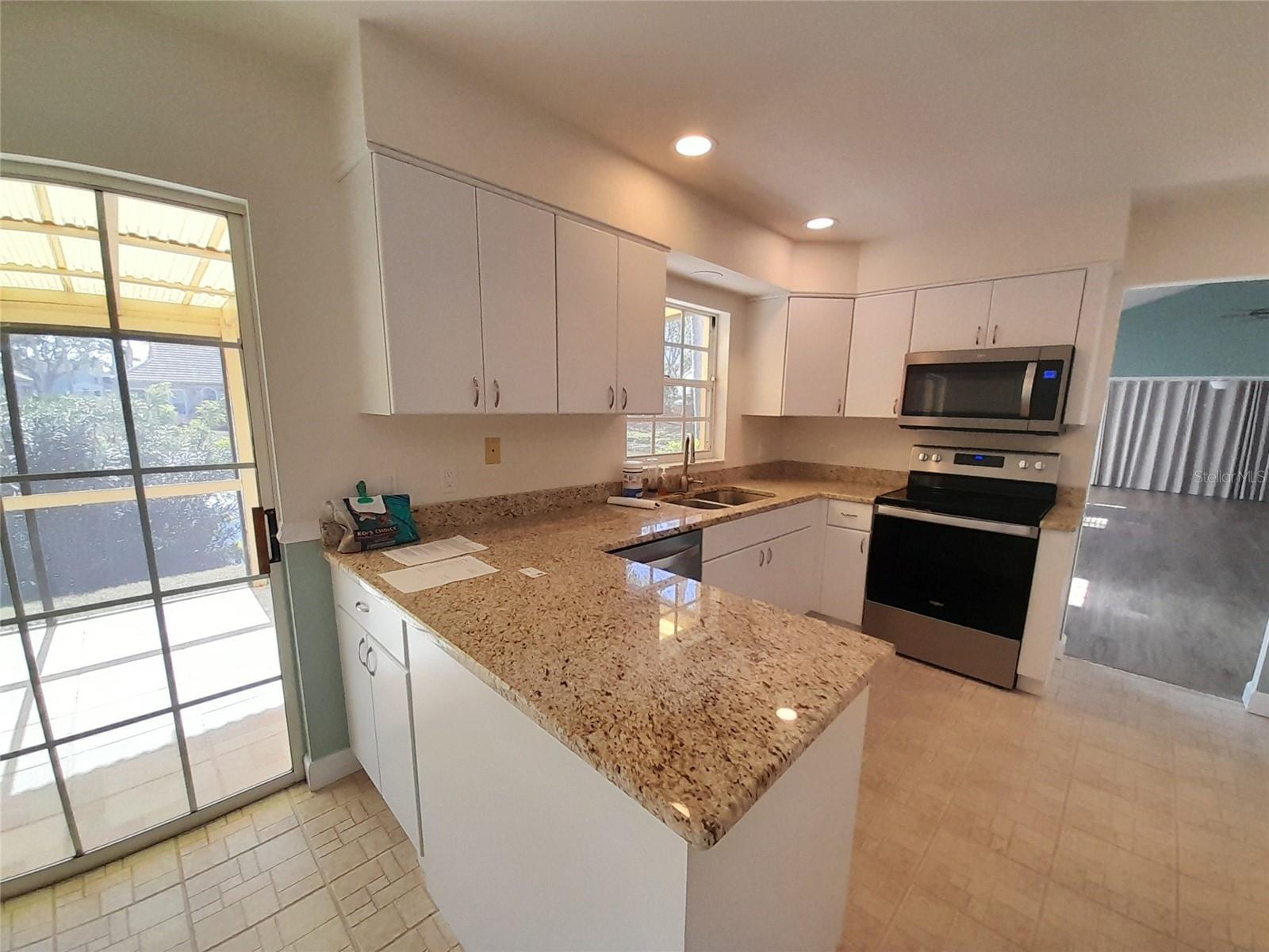 3520 57TH AVENUE CIR W #2 — photo 5