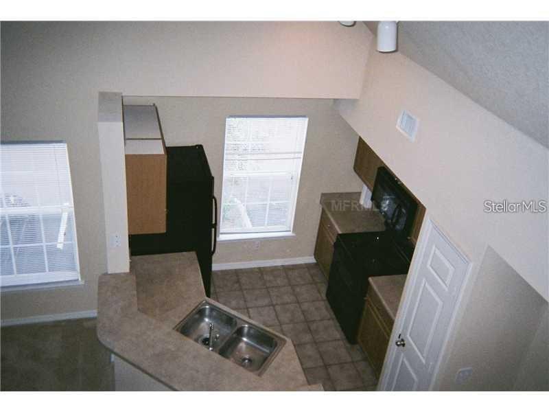 5581 ROSEHILL RD #203 — photo 7
