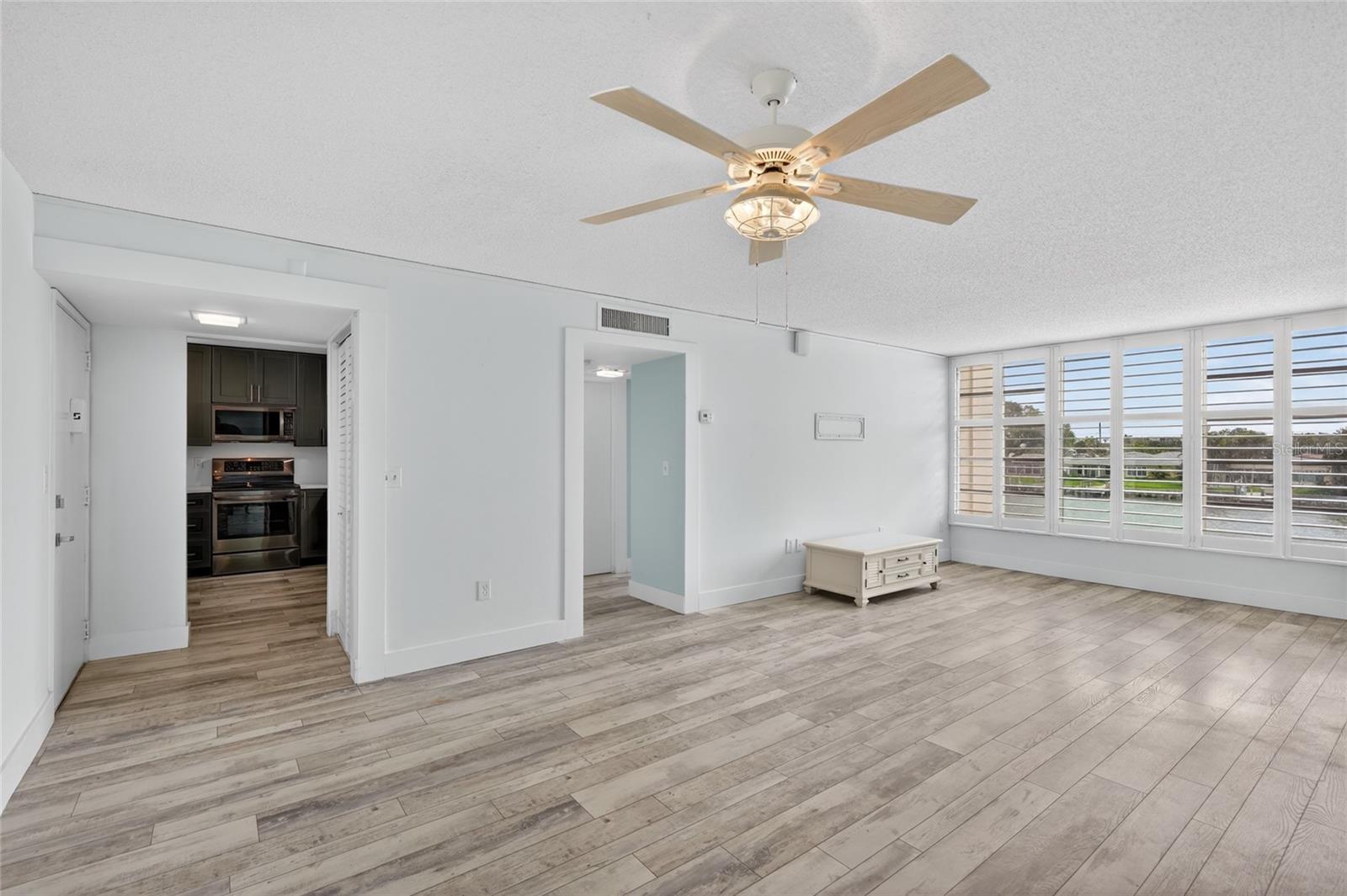 7465 BAY ISLAND DR S #217 — photo 4