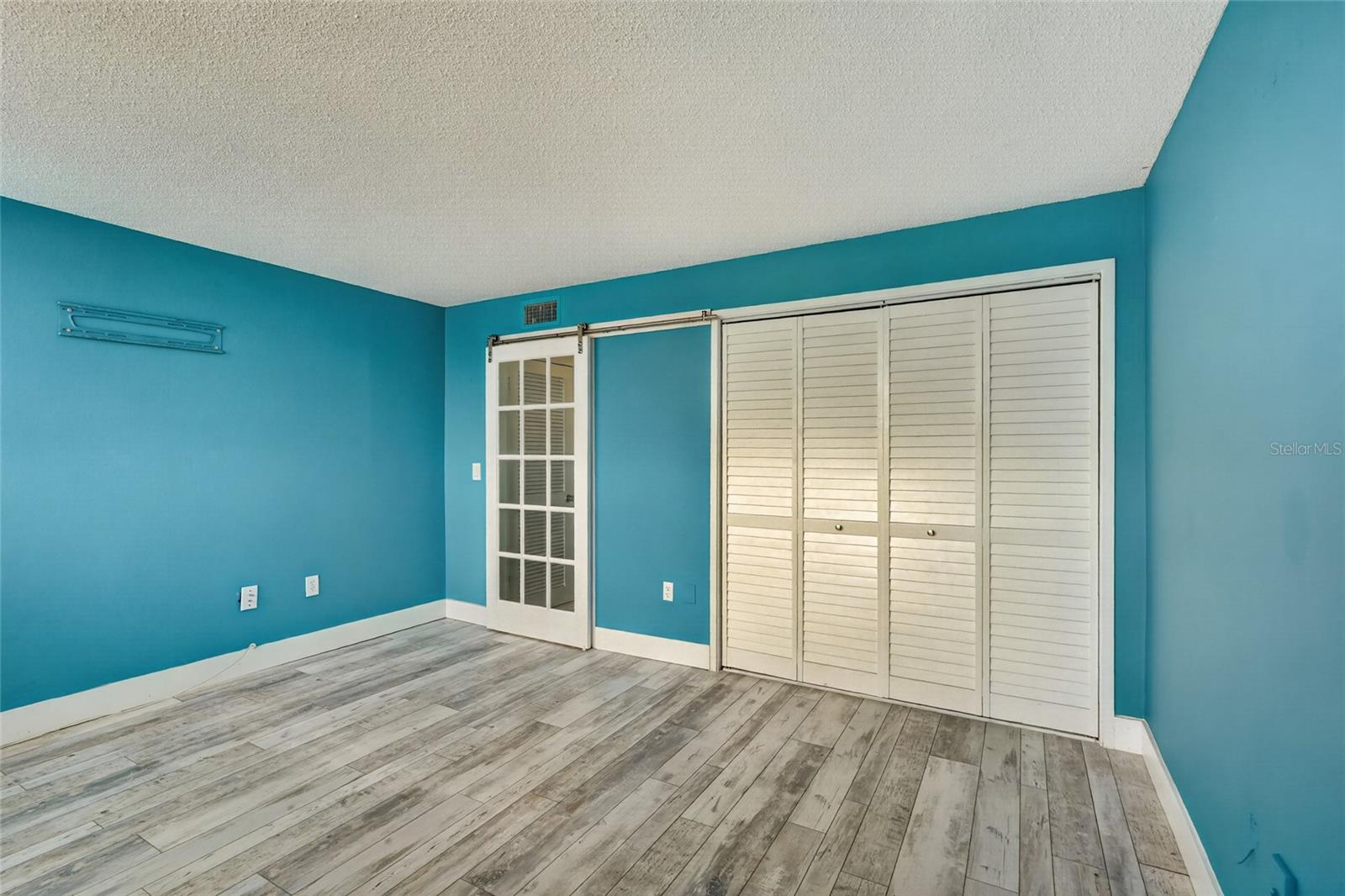 7465 BAY ISLAND DR S #217 — photo 19