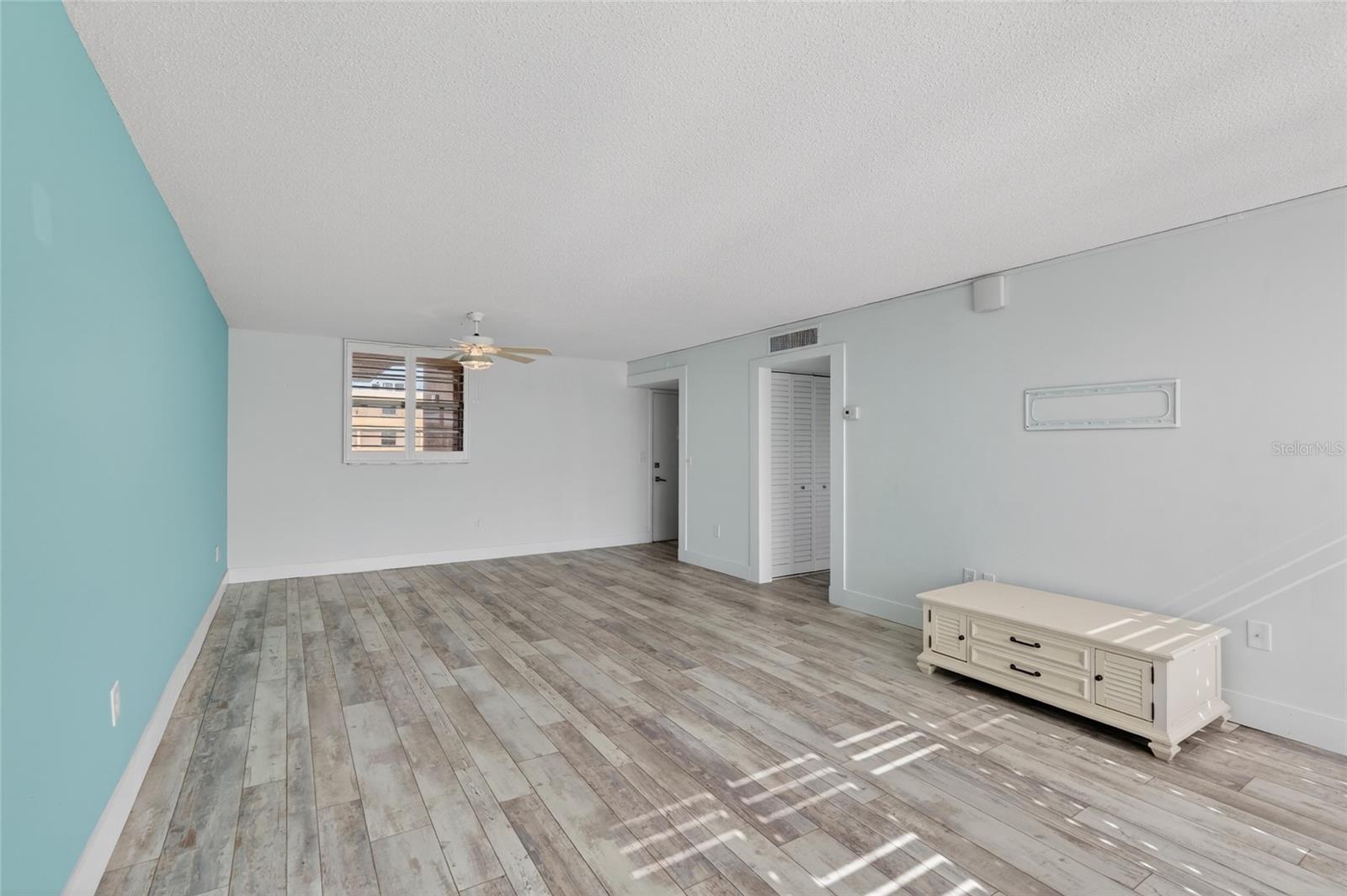 7465 BAY ISLAND DR S #217 — photo 9