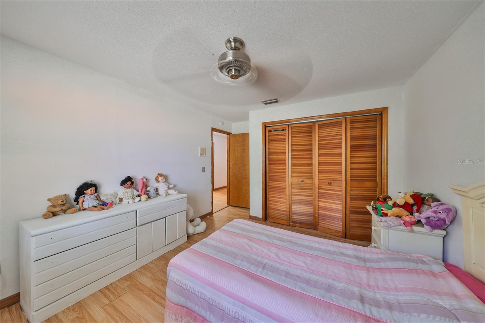 2609 MANOR OAK DR — photo 36