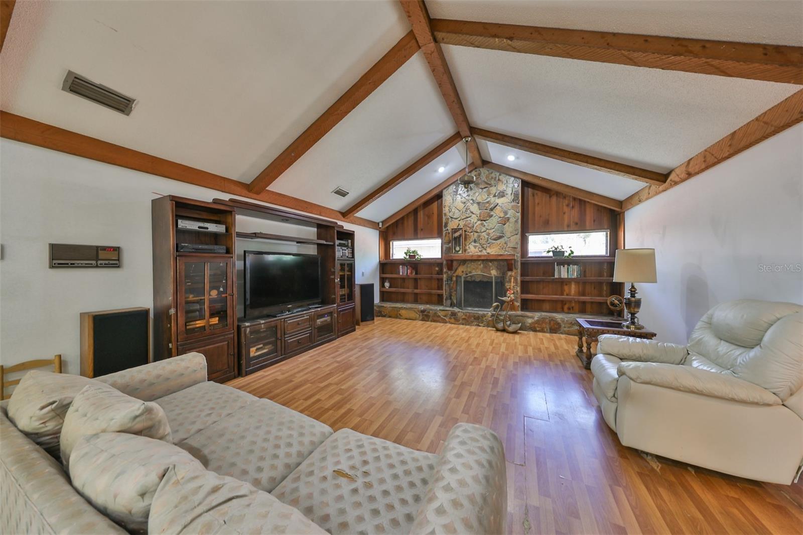 2609 MANOR OAK DR — photo 8
