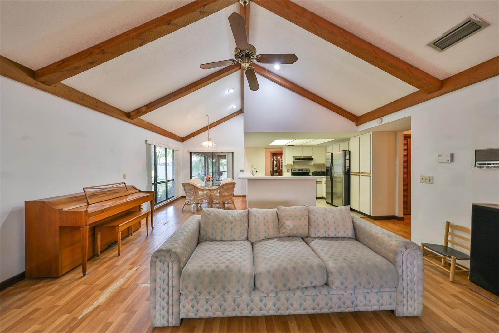 2609 MANOR OAK DR — photo 9