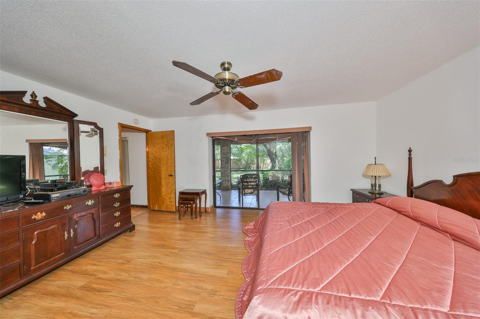 2609 MANOR OAK DR — photo 26