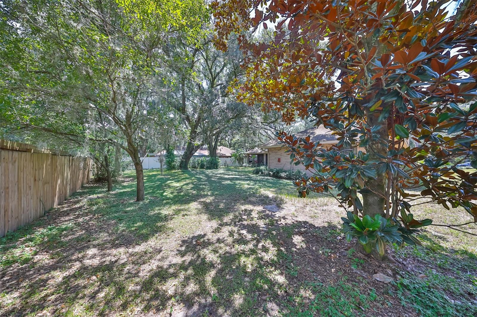 2609 MANOR OAK DR — photo 46